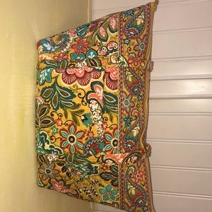 Vera Bradley Tote/ Luggage Bag